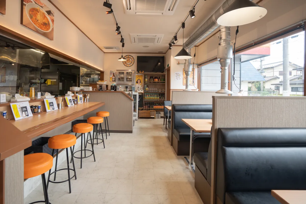 りょうじの魂の店内